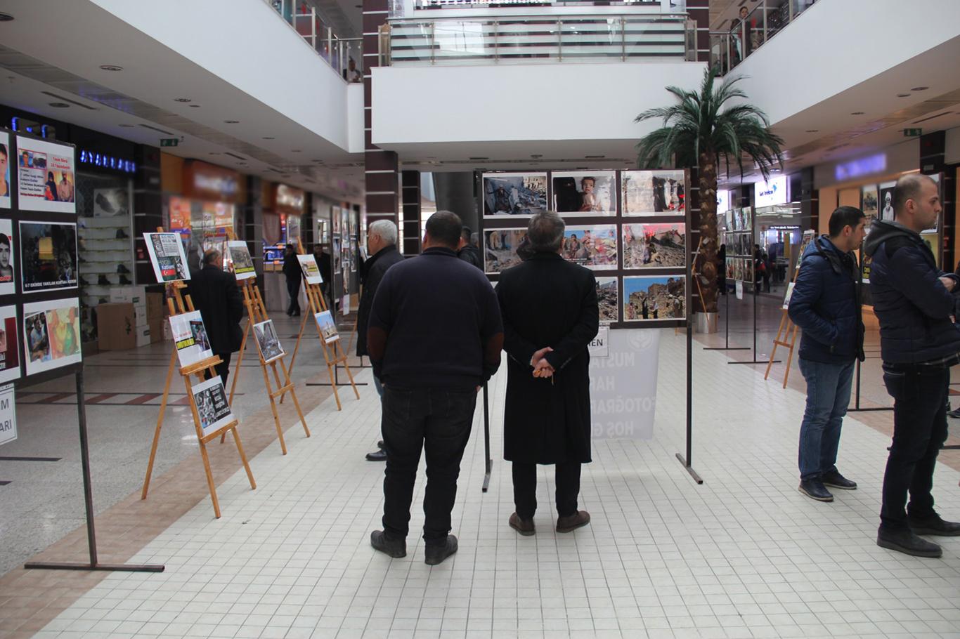 “Dünya Mustazaflar Haftası” resim sergisi açıldı “Dünya Mustazaflar Haftası” resim sergisi açıldı